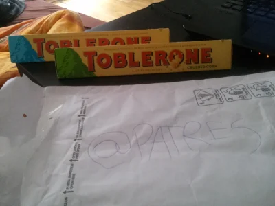 Patres - Mireczki patrzcie co dostałem: czekolady Toblerone (｡◕‿‿◕｡) Dziękuję bardzo ...