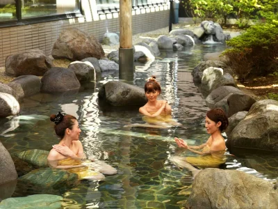 ama-japan - Onsen to wspaniała sprawa. Polecam! 

#japonki #azjatki #ladnapani #japon...