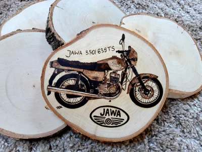 WuDwaKa - #art #sztuka #pirografia #motocykle #jawa #drewno #wypalanie | źródło