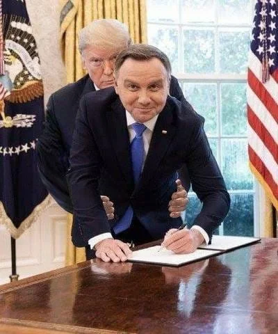 ScypioAfricanus - Już Trump dopilnuje, żeby duda podpisał co trzeba ( ͡° ͜ʖ ͡°)