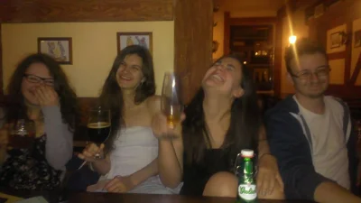 Iesuz - @lechwalesa: ale numer Panie Prezydencie, znam tę dziewczynę, druga od lewej