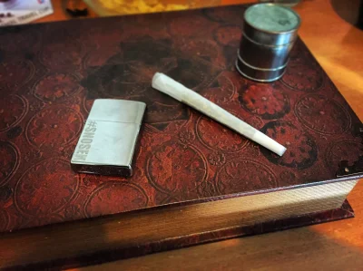 Korzeniowski - #wykopjointclub #joint #marihuana #zippo #ja