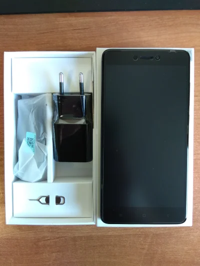 sendlicz - Sprzedam nowego Xiaomi Redmi Note 4 Global na Snapdragonie za 750zł 
#xia...