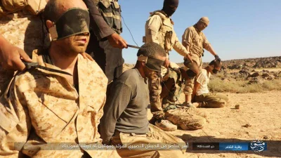 60groszyzawpis - ISIS przeprowadziło egezkucje żołnierzy rządowych, pojamnych we wczo...