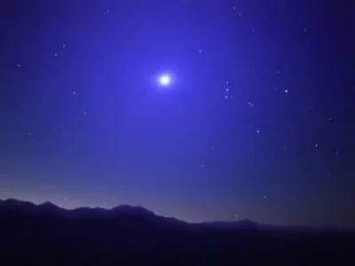 paliakk - Betelgeza to jedna z najjaśniejszych gwiazd na niebie, którą zobaczyć można...