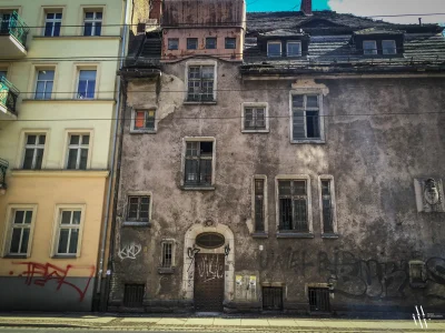 MiejscaWeWroclawiu - W zabytkowym budynku przy ul. Poniatowskiego , powstanie hotel.
...