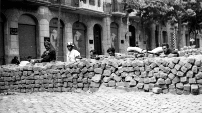 M.....6 - 80 lat temu, pod naporem nacjonalistów, padła republikańska Barcelona.
Chw...