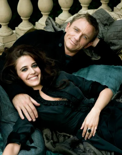 W.....a - #ladnapani #ladnypan #evagreen #danielcraig
(｡◕‿◕｡) dla mnie troszkę combo...