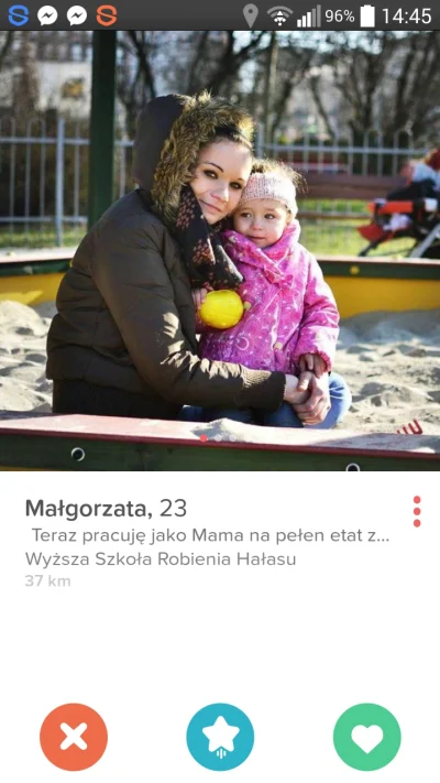 dejwidn - W końcu jakieś normalne dziewczyny #tinder