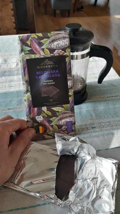 pigoku - O kurde, ale dobra! Zaraz całą opierdzielę.
#czekolada #biedronka
No i #kawa...