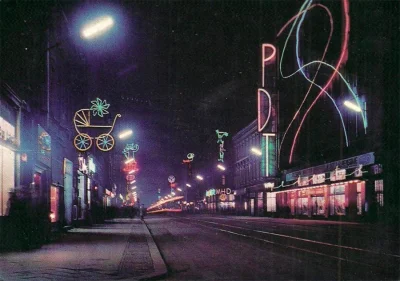 m.....x - Katowickie neony na ul. 3 Maja. Lata 70 XX w.
#katowice #architektura #ret...