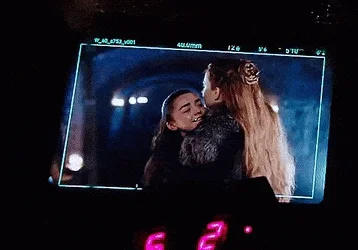 Yuuko - Stupid gay Starks (ง✿﹏✿)ง

#got #graotron #seriale #lesbianboners