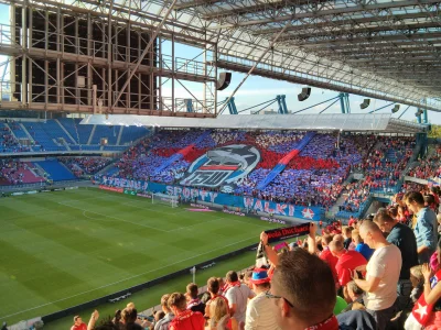 R.....n - #krakow #pilkanozna #oprawy #oprawymeczowe #wislakrakow



Przeglądam sobie...