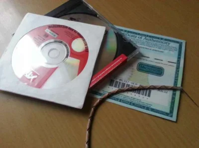 mastachu - Ostatnio udało mi się kupić CD-ROM ze sterownikami do karty graficznej ATI...