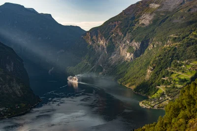 optimusdime - @optimusdime: Moje zdjęcie fiordu Geiranger widzianego z punktu widokow...