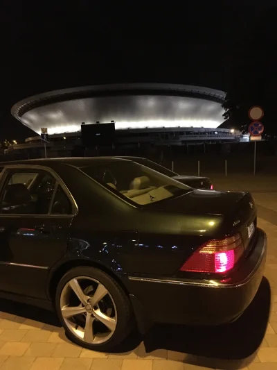 imo0mfg - Taki tam #nightdrive po #katowice 
Za moja Honda stoi jeszcze jedna taka sa...