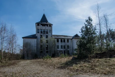 nightmeen - Wykop. Takie obiekty lubię, chociaż nie miałem okazji jeszcze tego zamku ...