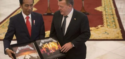 p.....n - #metallica
 Duński premier wręczył prezydentowi Indonezji box „Master of Pu...