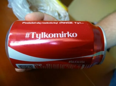 thus - Dzisiaj na Piotrkowskiej w #lodz Coca Cola rozdawała spersonalizowane puszki.....