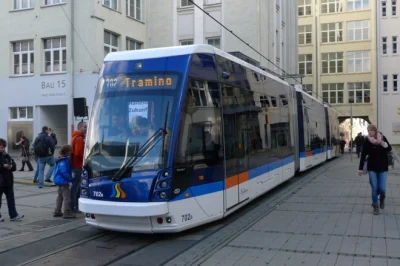 BaronAlvon_PuciPusia - Pierwszy polski tramwaj dla Niemiec zaprezentowany w Jenie

W ...