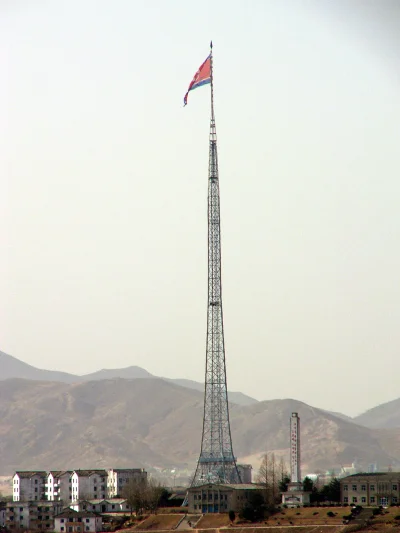 L.....n - Zacnie to wygląda

#pjongjang #flaga #pdk