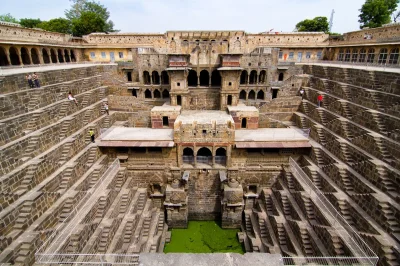 Artktur - Indyjska studnia

Chand Baori– studnia w wiosce Abhaneri, znajdującej się...