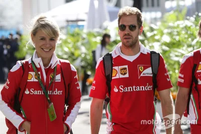 plastic11 - @rybak_fischermann: a Vettel też łazi z tajemniczą blondynką a ma partner...