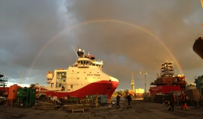 kubapolice - @LubieRZca: pierwszy ze statków budowany w Gdańsku, który będzie oddany ...