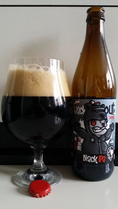 pestis - Piwo: Black Out z Browaru Deer Bear
Styl: Black IPA
Ekstrakt: 16 % wag.
A...