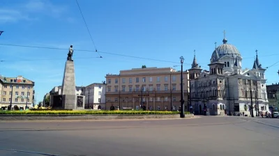 lesioknz - @lesioknz: 

Oba budynki współcześnie. W dawnym Gmach Magistratu obecnie...