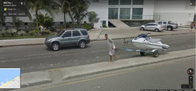sunriser90 - W Kolumbii na własnych nogach ciągną sprzęt wodny :)
#googlestreetview ...