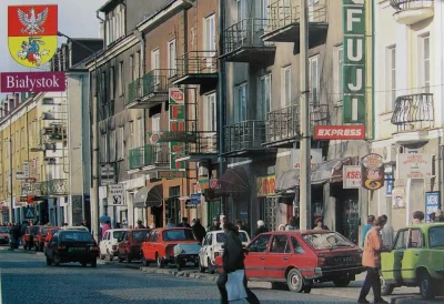 futbolski - Times Square

#bialystok #bialystokprzedwczoraj #90s