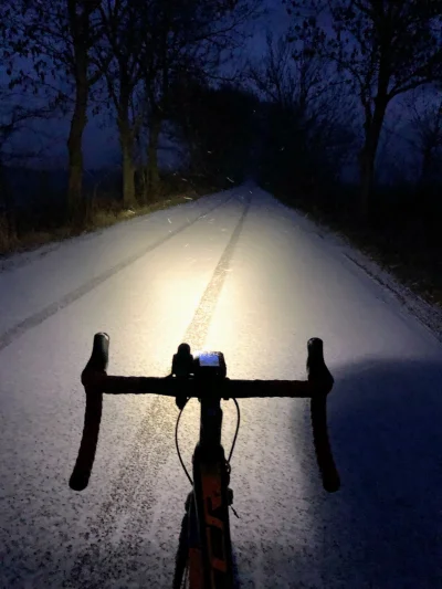 i.....a - W końcu śnieg zawitał i do mnie! :) #rower #impanaszosie