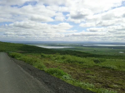 Ja-qb - #islandia2014 Droga na Geysir. Jezioro Laugarvatn. Slonce swieci i w trzy dni...