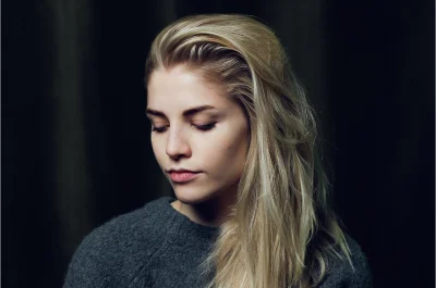 M.....u - Hannah Reid – wokalistka London Grammar #ladnapani