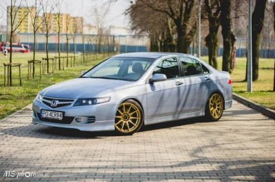 grunge - Z bólem serca wystawiam na sprzedaż:

Honda Accord VII 2.2 I-CTDI pakiet T...