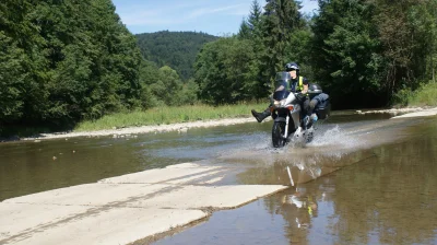 m.....o - dzielne małe #varadero podczas wyprawy w Bieszczady :)
wincyj?

#pokazmo...