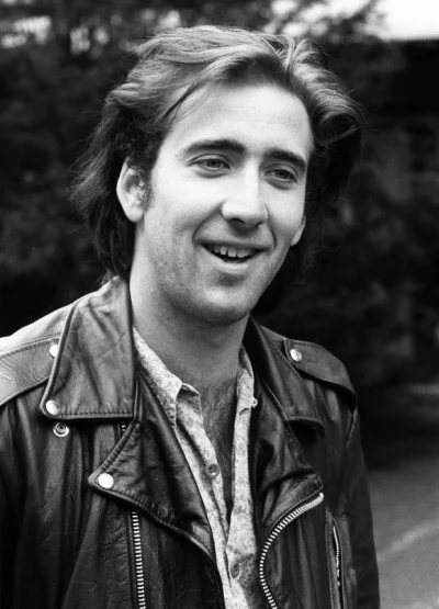 Chrystus - Rzadkie zdjęcie uśmiechniętego Nicolasa Cage'a, 1987 rok.
#fotografia #he...