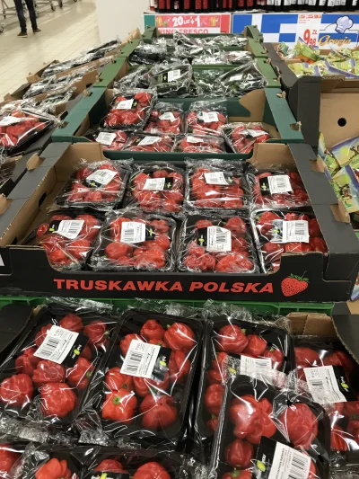 DawPi - Dziwna ta truskawka.
#heheszki #auchan #polska