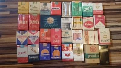 mickewazowsky - od 5 lat nie palę, za to od roku kolekcjonuję stare papierosy, wystaw...