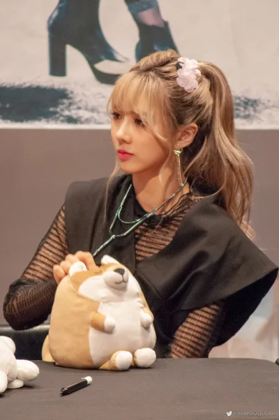 XKHYCCB2dX - #yoohyeon #dreamcatcher
#koreanka #mojezdjecie #tworczoscwlasna