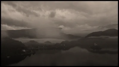 DominoQ - Jezioro Bled, obecnie w Słowenii. Rok 1923.

#fotografia #przyroda #earth...