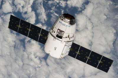 Ja_Maciek - Spacex Dragon przechwytywany przez ISS 
http://livestream.com/spacex/eve...