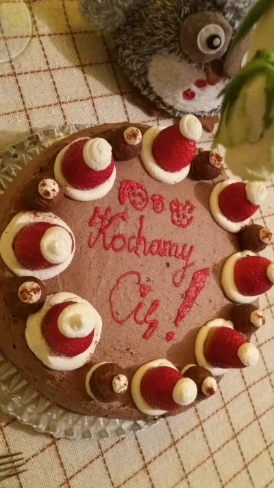 elpoliko - Zaraz mąż wróci z pracy i dostanie urodzinowy tort niespodziankę :) emocje...