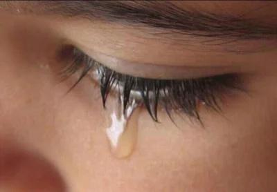 antros - Wiecie, że inaczej wyglądają łzy spowodowane różnymi czynnikami?

Łzy pod ...