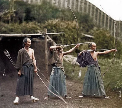 ama-japan - Japońscy łucznicy Kyudo, 1860 rok, koloryzowane

#japonia #ciekawostki #c...