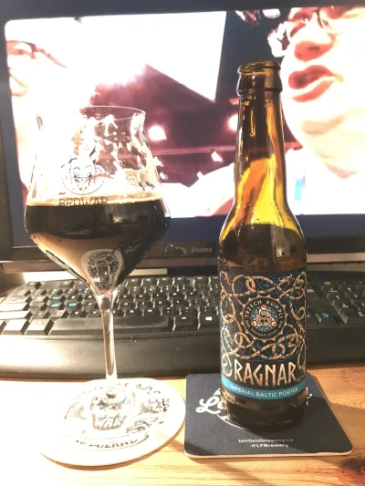 RomeYY - Kozak porter. Chyba lepszy niż Imperator. Polecam.
#craftbeer 
#browarhipste...