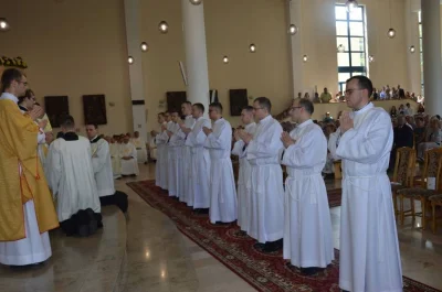 Lukardio - Zobaczmy na nowych księży którzy ukończyli semianrium w Opolu
https://opo...