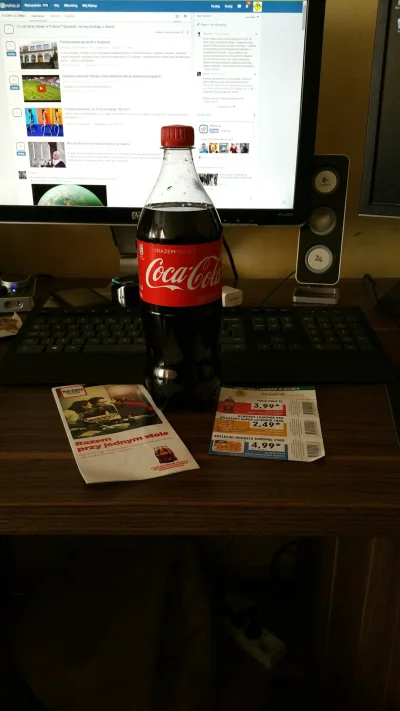 D3lt4 - Uwaga, bo #rozdajo Coca - Colę po domach w #warszawa za friko. Myślałem, że z...