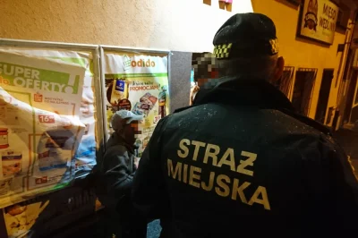 grishko - 27 września 2019, Bielsko-Biała, ul. Cieszyńska, godz. 23.30 - Patrol Straż...